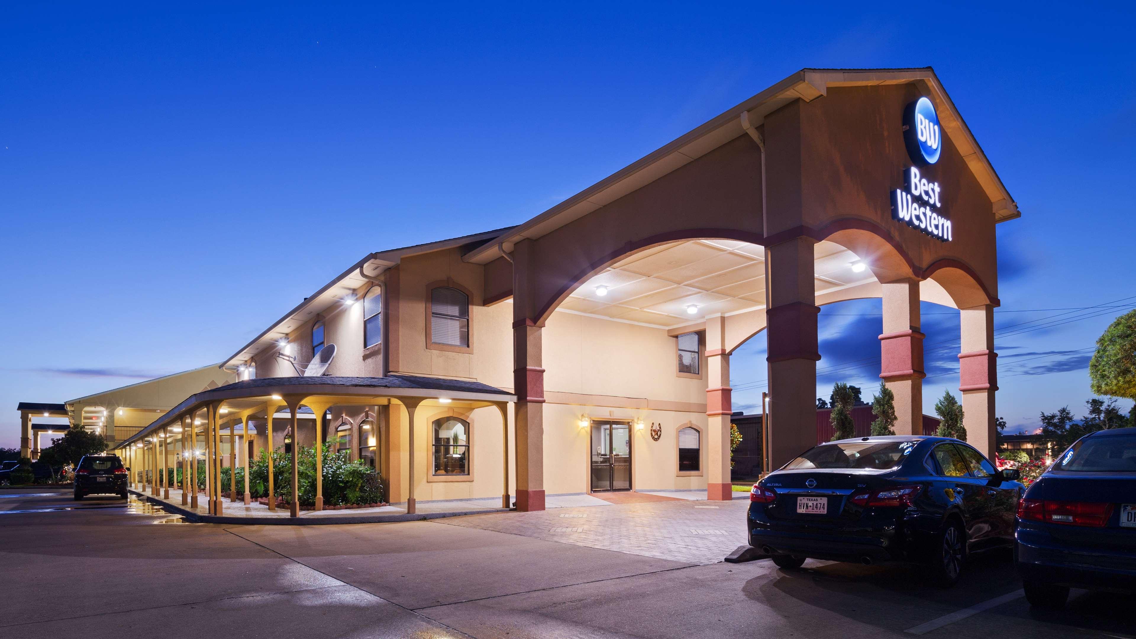 Best Western Angleton Inn Exterior photo